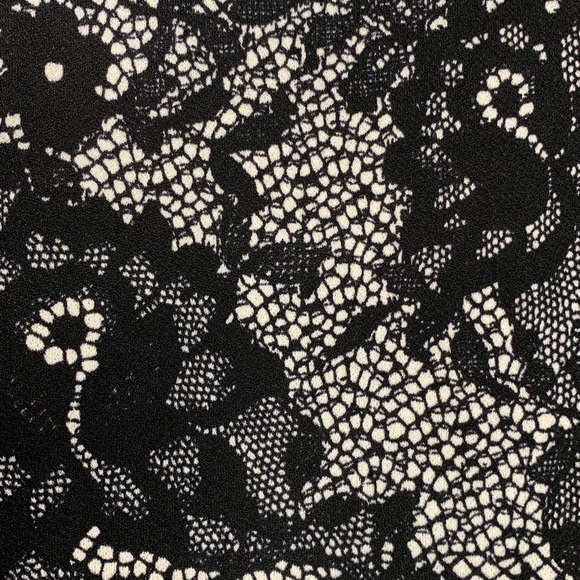 Ann Taylor Sleeveless Cowl-Neck Top EUC - Picture 3 of 4